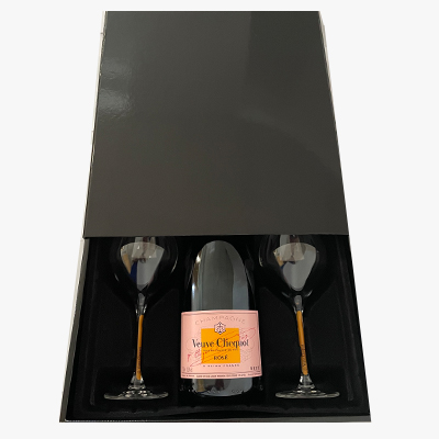 Veuve Clicquot Rosé 75CL in Luxury Gift Box with 2 champagne glasses